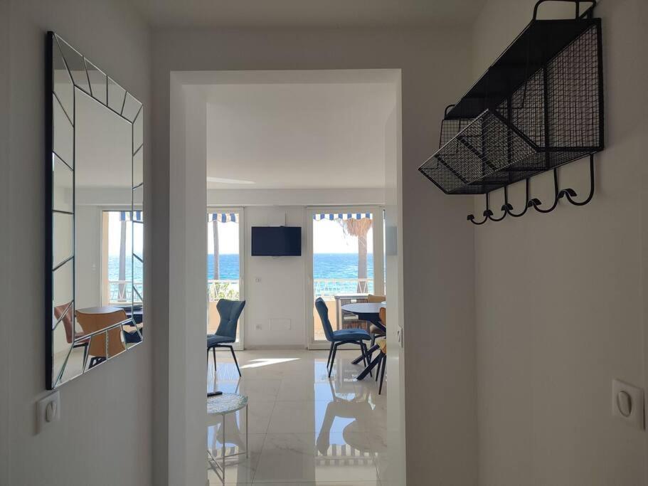 Le Madrigal By Halldis Cannes Luaran gambar